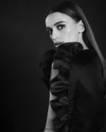 הַלבָּשָׁה Anne Fontaine חולצת משי ללא שרוולים עם חולצת פורצלן מעוטרת בפרטים מסולסלים שָׁחוֹר נשים DL8V8L204 - Image 2